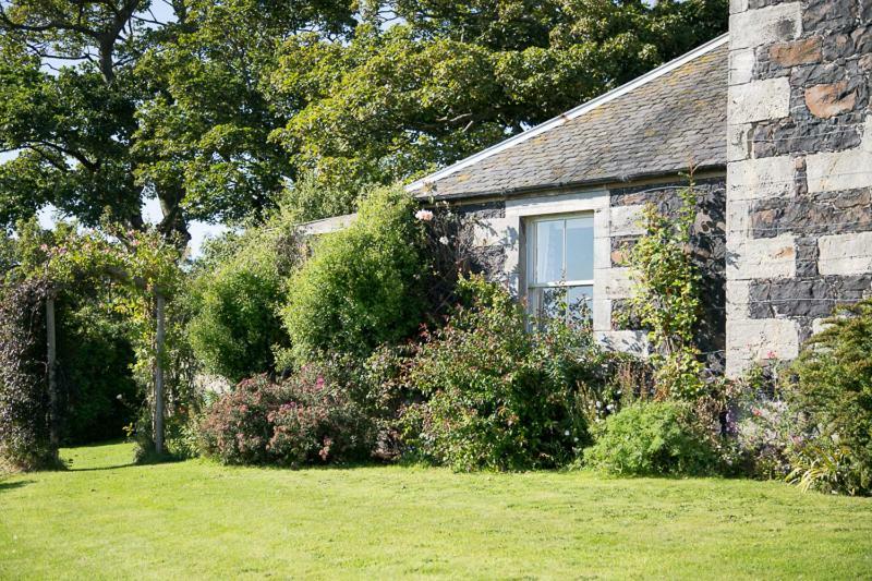 Bed and Breakfast Buckthorns House Leven  Экстерьер фото